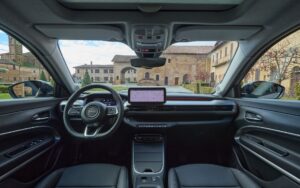 JEEP Avenger E-Hybrid_gallery 02