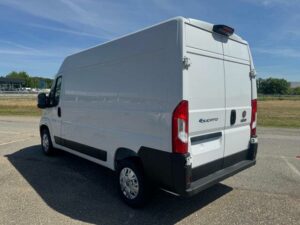 23741097_E_rqolae41z08s2.jpg
