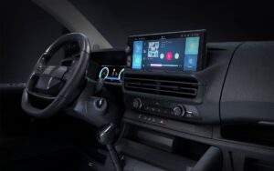 Fiat professional_scudo van_01