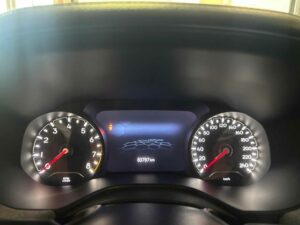 24112409_E_b7uskhxyfj6nr.jpg